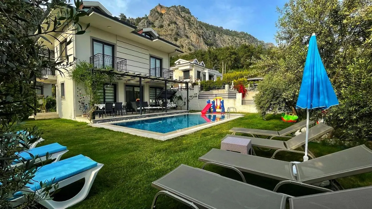 Private Villa In Gocek Villa Perest Turcia