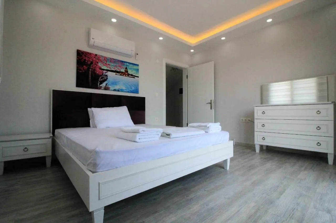 Private Villa In Gocek Villa Perest Turcia